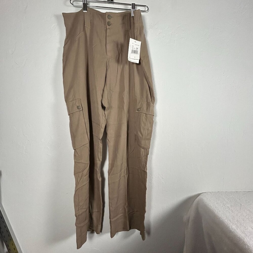 Cabi Womens 100% Silk Straight-Leg Cargo Pants Size 12 Toasted Almond #519 New